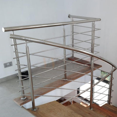 Décoration d'intérieur 201 escalier de l'acier inoxydable 304 316 clôturant des escaliers d'Inox