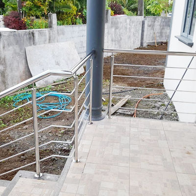 La balustrade extérieure Inox d'escalier d'acier inoxydable clôturent la catégorie 201 304 316