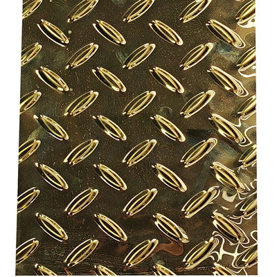 Plat de dérapage de Diamond Embossed Stainless Steel Sheet de grain de riz anti avec la couleur titanique d'or