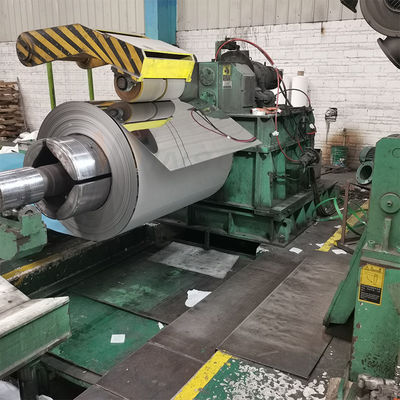 1000mm 1219mm a laminé à froid la bobine d'acier inoxydable de haute qualité pour l'emballage professionnel d'exportation