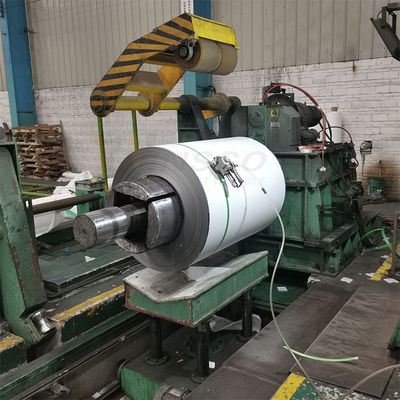 1250mm a laminé à froid la bobine de la bobine solides solubles 304 d'acier inoxydable pour le matériau de construction
