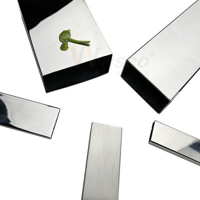 AISI 201 304 316 Finition en satin miroir 30 mmx60 mm Taille Tuyaux rectangulaires en acier inoxydable 0,5 mm-2,7 mm Épaisseur
