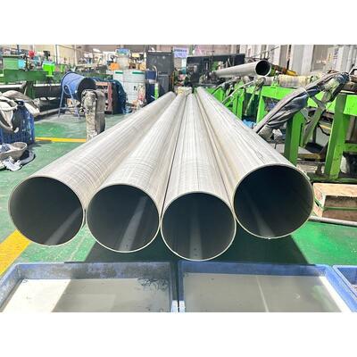 Tubes rondes en acier inox inox de grande épaisseur de 127 mm de diamètre, résistantes à la corrosion et à haute résistance pour les équipements médicaux, l'aérospatiale et les projets en milieu hostile.
