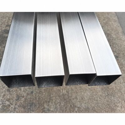 Tuyau carré en acier inoxydable brossé en satin de 50x50 mm 201 304 316, épaisseur de paroi de 1,2 à 3,5 mm