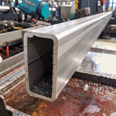 Tube rectangulaire soudé en acier inoxydable de grande taille 150x300mm SS201 SS304 SS316 pour la construction et la fabrication