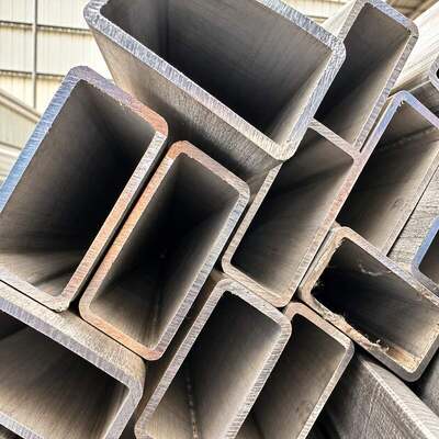 Tube rectangulaire soudé en acier inoxydable de grande taille 150x300mm SS201 SS304 SS316 pour la construction et la fabrication