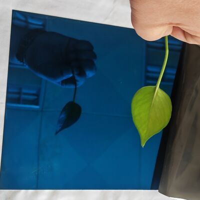 Personnaliser Épaisseur Plaque décorative en acier inoxydable AISI 304 SS Plaque métallique miroir Finition bleue revêtue